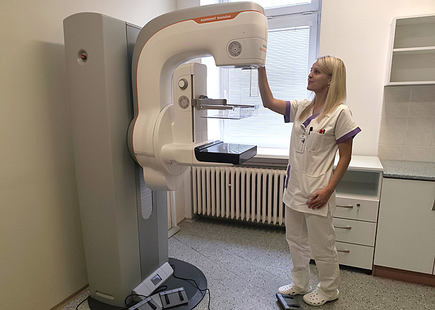 Jesenická nemocnice má nový mamograf. Čekání na razítko od státu skončilo