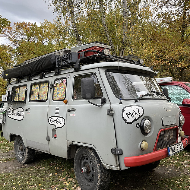 Uzávěrky diferenciálů v akci. S tankodromem zápolily expediční speciály