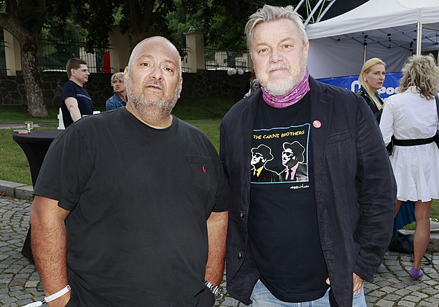 O víkendu to ještě vypadalo, že Patrik točit bude, říká Pokorný o podcastu s Hezuckým