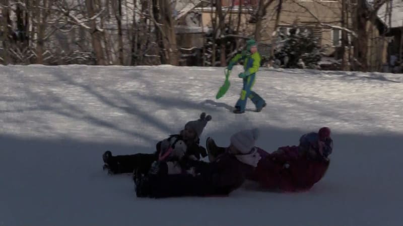 Ladovská zima? Může jít o vzpomínkový optimismus, míní experti. Sněhu však opravdu ubývá