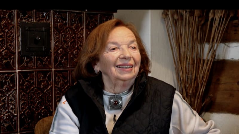 Měl polovinu tvářičky zmačkanou, vzpomíná Klausová na narození syna. Oporu našla v manželovi