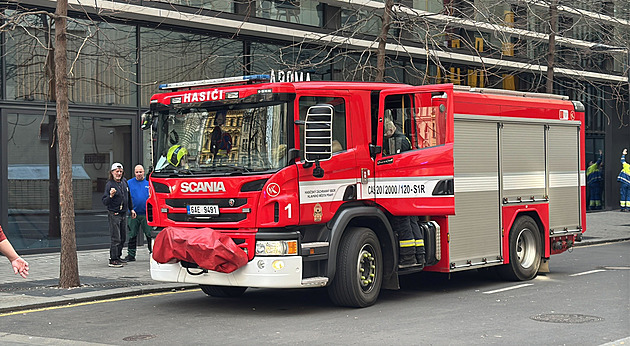 Zásah IZS kvůli zápachu plynu v centru Prahy. Měření vyloučilo únik