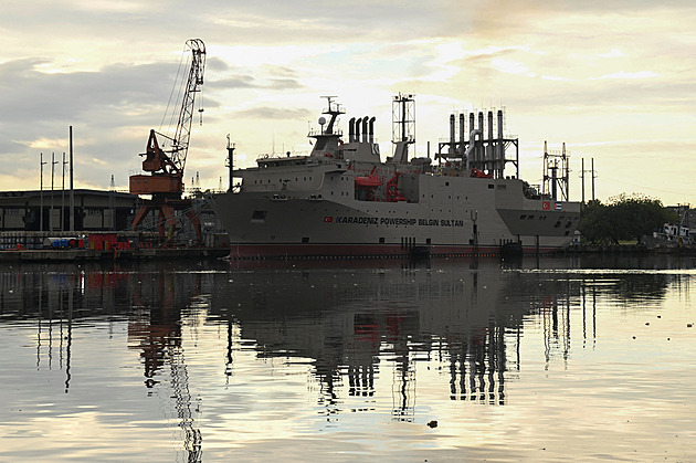 USA povolily Kubě dodávky ropy z Ruska. Dorazí první za tři měsíce