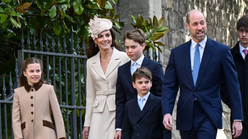 William s Kate obnovili velikonoční tradici. Veřejnost oslnily jejich děti George a Charlotte