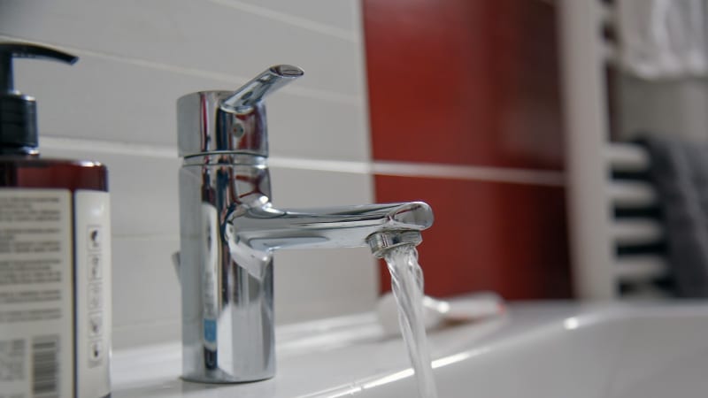 Pražané budou bez vody. Havarijní oprava omezí odběratele v šesti čtvrtích