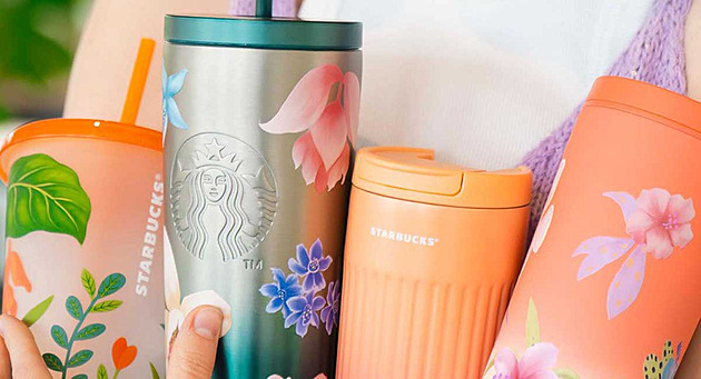 Léto ve Starbucks chutná i v těch nejhezčích detailech
