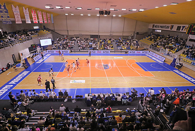Prostějov místo Olomouce. Basketbalisté mají nový domov, školní tělocvična nestačí
